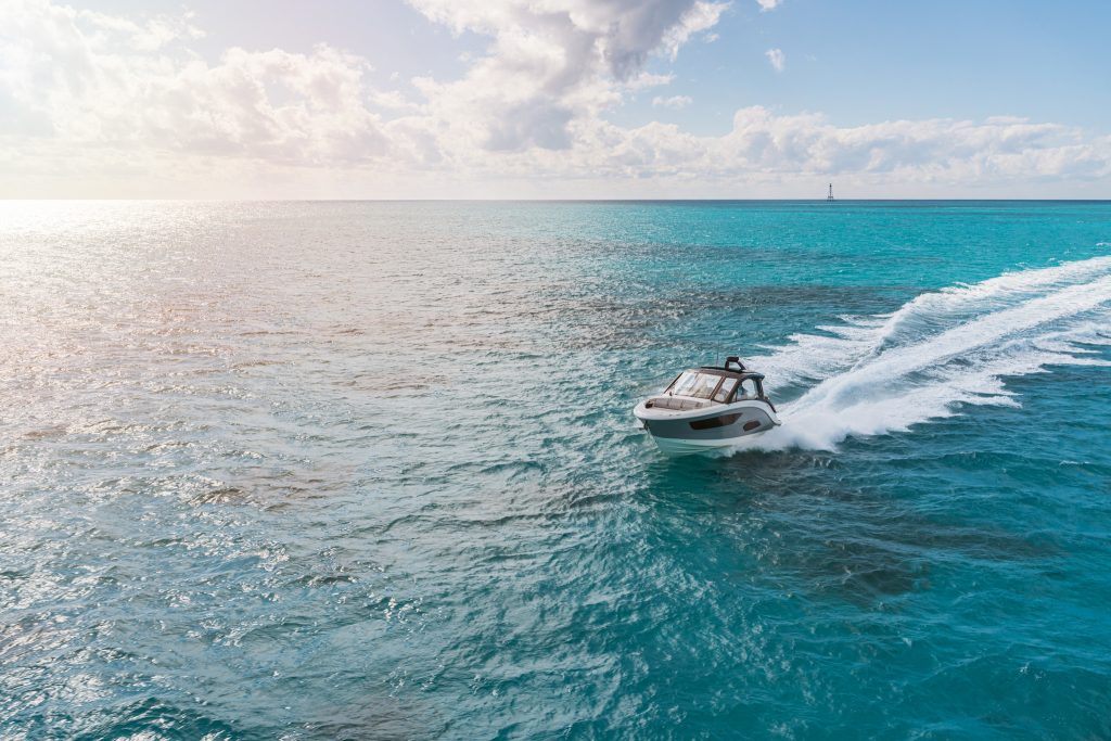 Sea Ray 370 Sundancer OB 2027 (115)