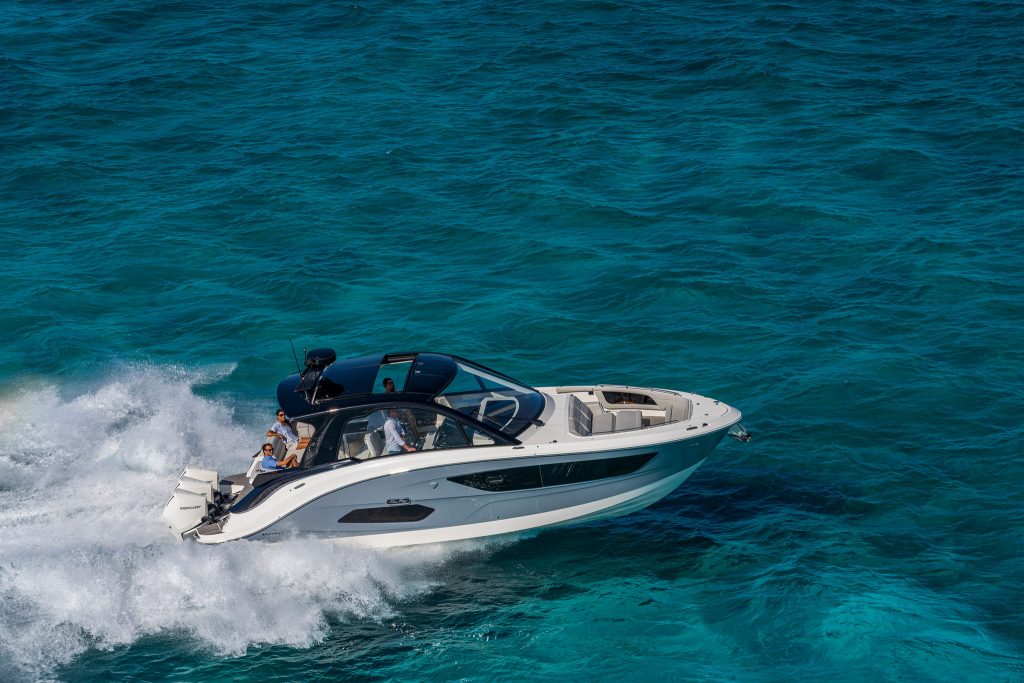 Sea Ray 370 Sundancer OB 2027 (127)