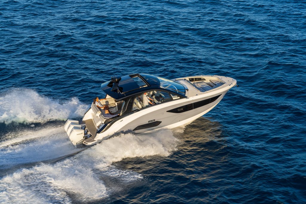 Sea Ray 370 Sundancer OB 2027 (133)