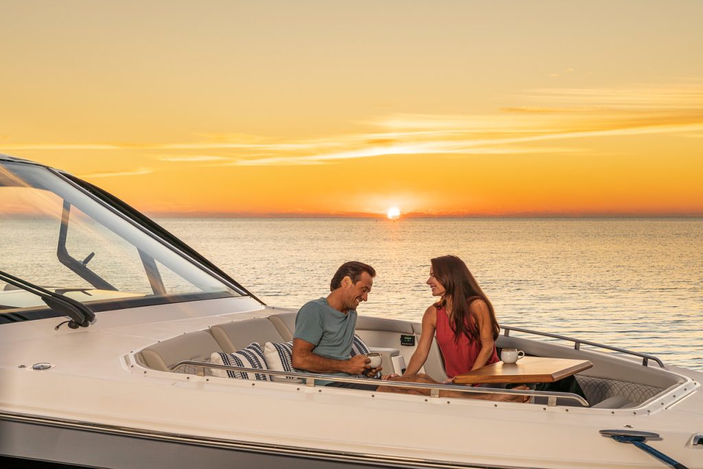 Sea Ray 370 Sundancer OB 2027 (15)