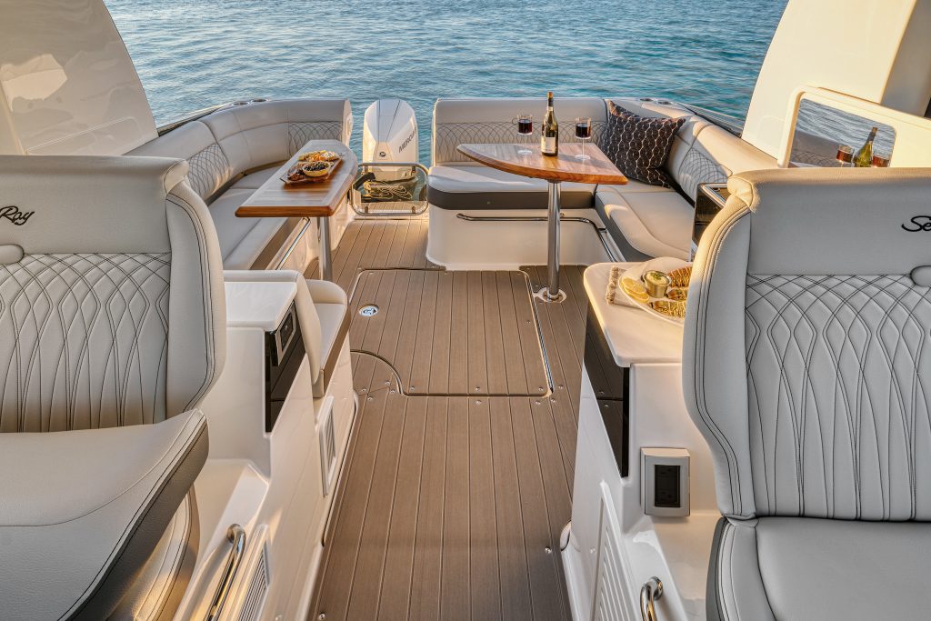 Sea Ray 370 Sundancer OB 2027 (158)