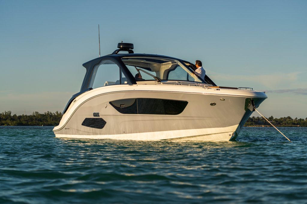 Sea Ray 370 Sundancer OB 2027 (36)