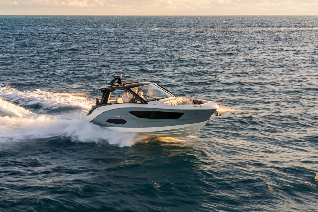 Sea Ray 370 Sundancer OB 2027 (65)