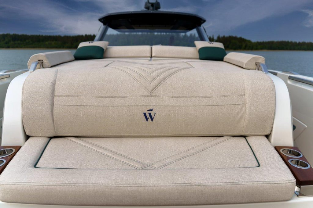 W43 (32)